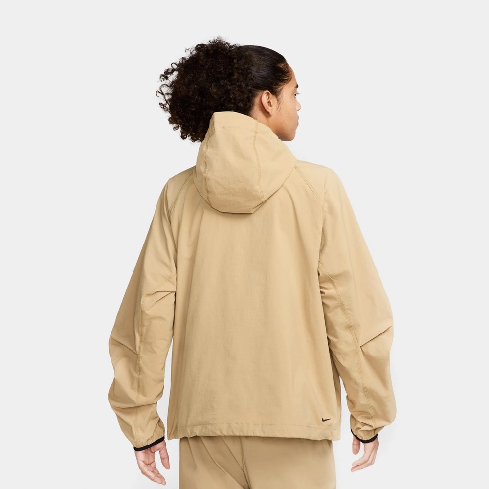 New Nike Tech Woven Jacket Beige Tan Black Hooded Zip Coat Windbreaker Mens - Picture 8 of 8